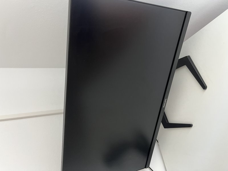 Monitor Gaming Philips ENVIA IPS 23.8" - Image 2