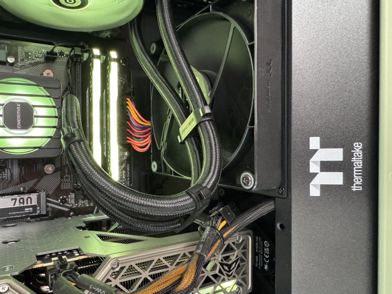 PC GAMING - Image 2