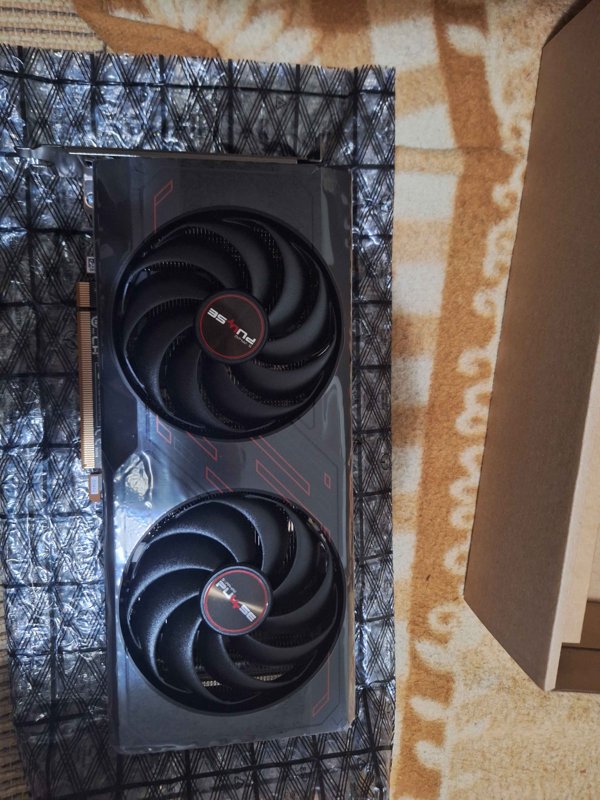 Placa video AMD RX 7600 Sapphire PULSE 8GB